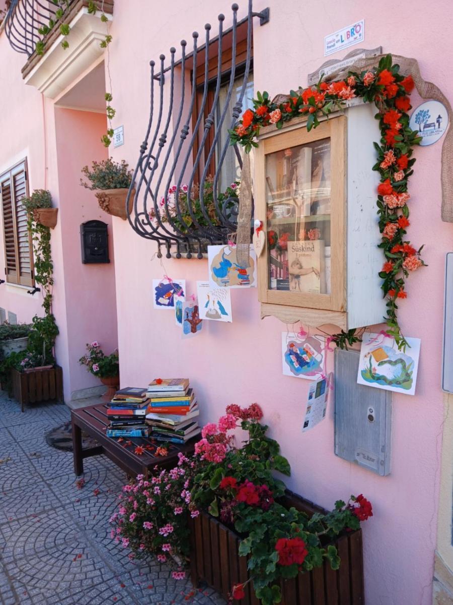 Bed and Breakfast Soneanima Quartu SantʼElena Exterior foto